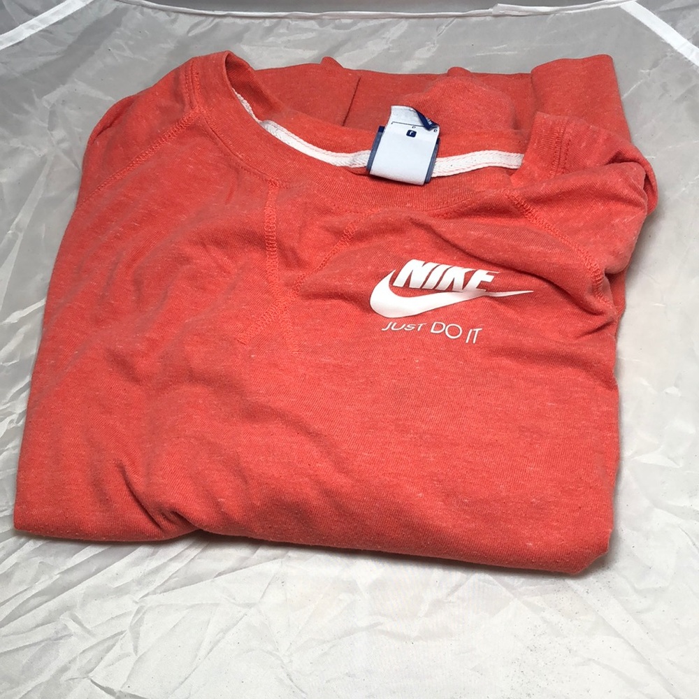 Peachy Nike base layer long sleeve